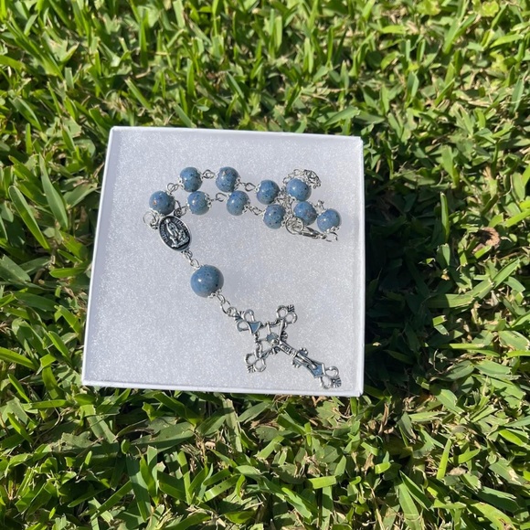 Memorial piece with dried flower petals - Picture 3 of 3